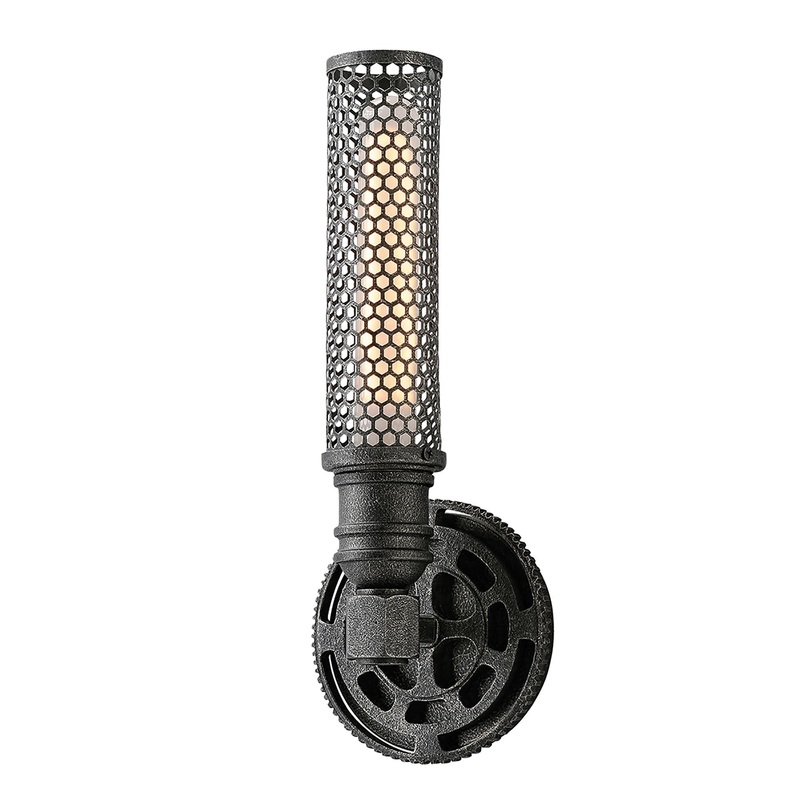 Atlas Wall Light